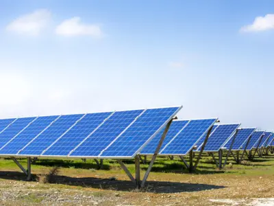 Projet d'Énergie Solaire pour une Entreprise Industrielle
